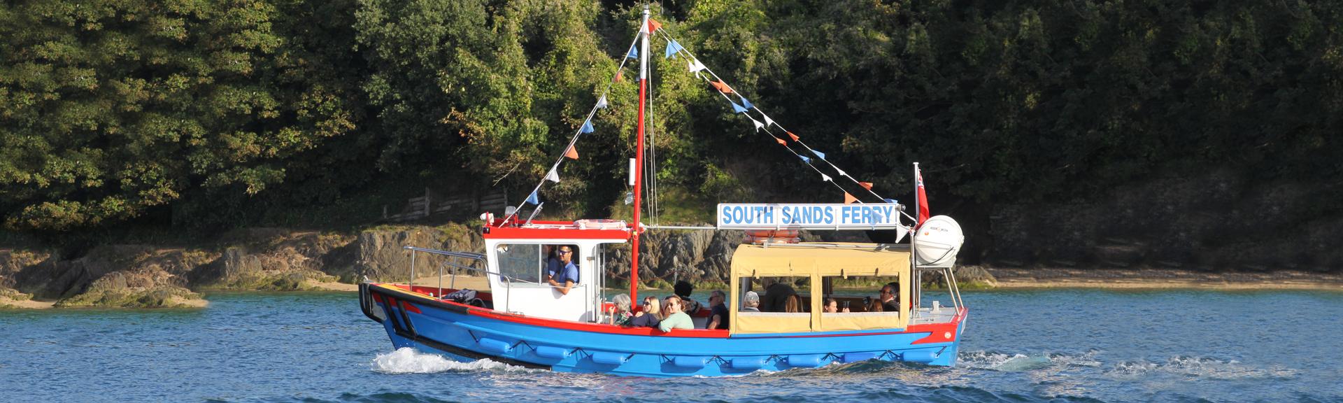 south sands ferry docked at the sea tractoorr